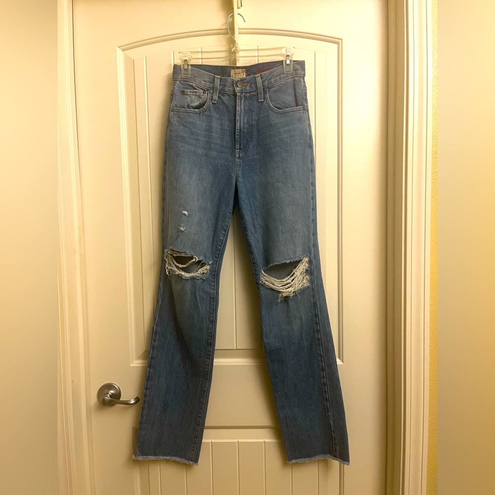 Alice + Olivia Distressed Denim Amazing High Rise Boyfriend Jeans, size 25